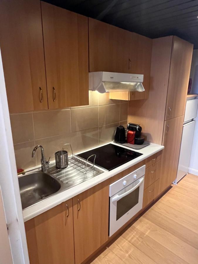 Appartement Confortable, Petite Vue Mer Et Piscine Cassis Ngoại thất bức ảnh
